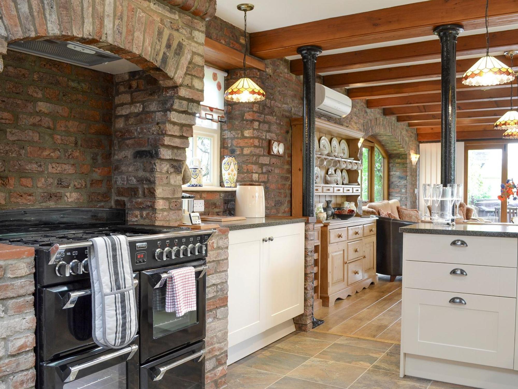 Walled Garden Lodge Ryehill Buitenkant foto