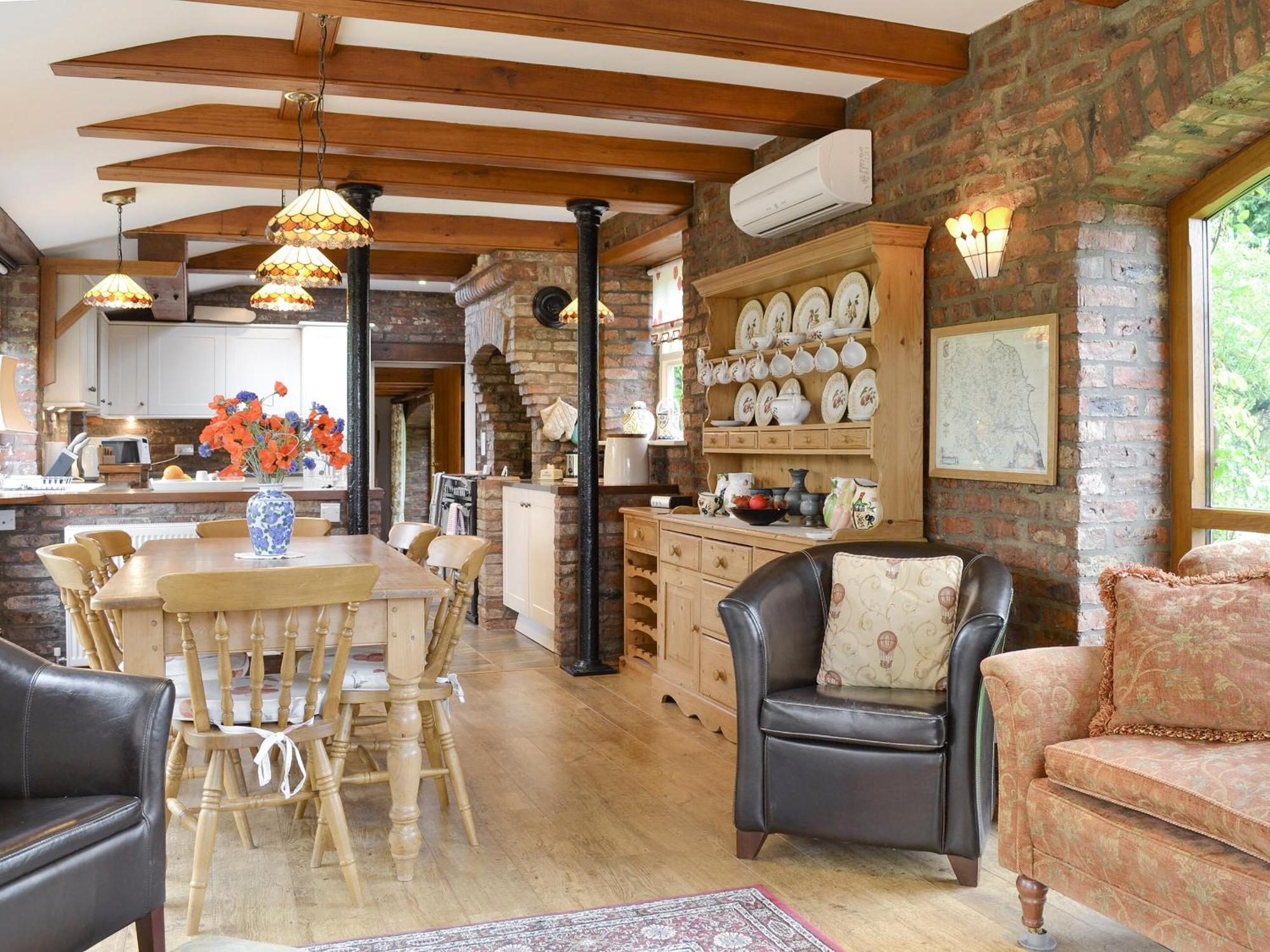 Walled Garden Lodge Ryehill Buitenkant foto